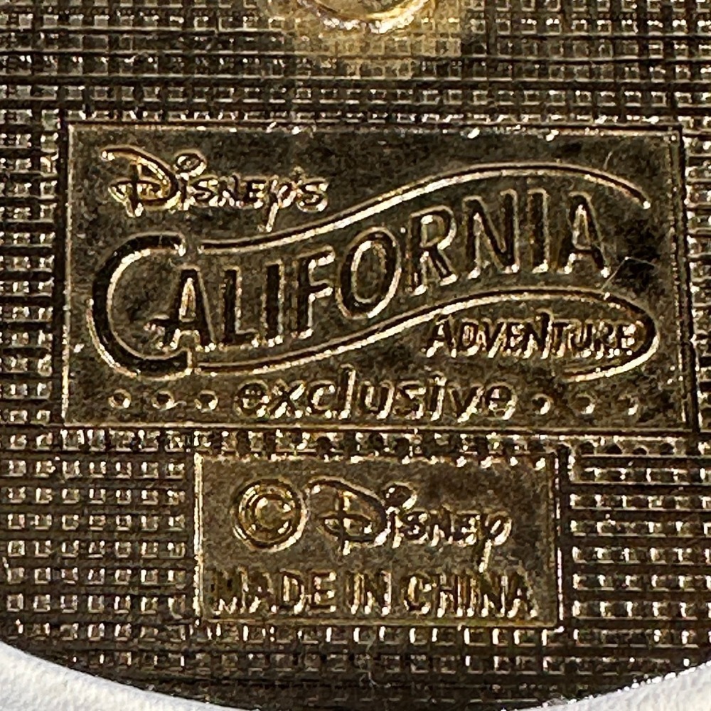 Dogface Butterfly Disney Pin California Adventure Exclusive Native Animal Specie - Picture 5 of 6